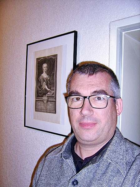 Till Kinzel, geb. 1968, ist Historiker und Literaturwissenschaftler. Jüngste Buchveröffentlichung: Nicolás Gómez Dávila. Parteigänger verlorener Sachen, Rückersdorf bei Nürnberg (Lepanto) 2015.